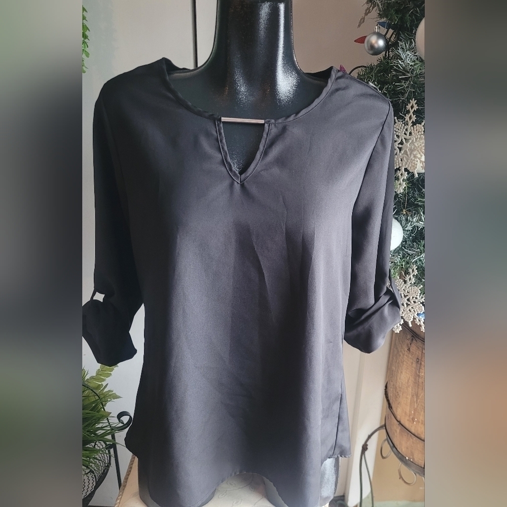 Larry Levine Black Long Sleeve Top Size M